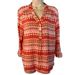 ⭐️2/$10 Grand and Greene Vneck Aztec 3/4 Sleeve Blouse Size Medium‎